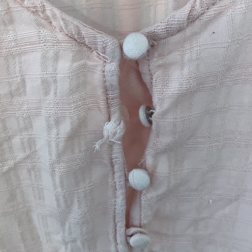 Pink flowy crop top - Picture 2 of 3